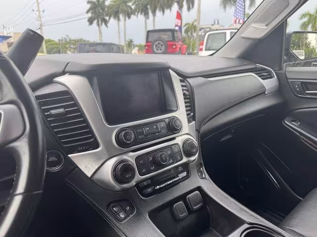 2018 GMC Yukon XL - 1GKS2GKC0JR132258 - Image #10
