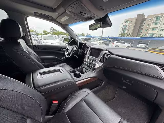 2018 GMC Yukon XL - 1GKS2GKC0JR132258 - Image #12