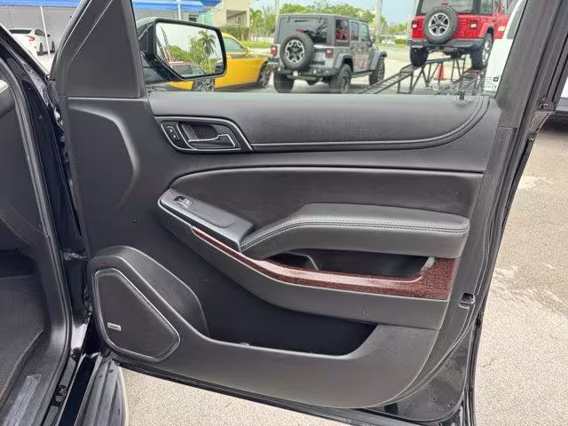 2018 GMC Yukon XL - 1GKS2GKC0JR132258 - Image #16